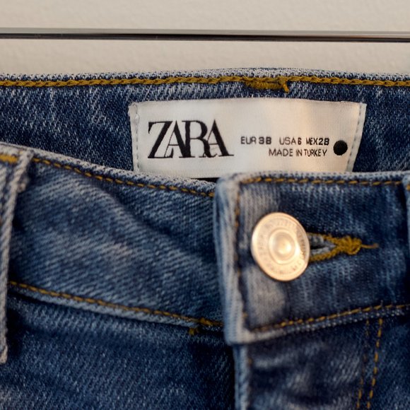 Jean ZARA size 38 - Picture 3 of 3